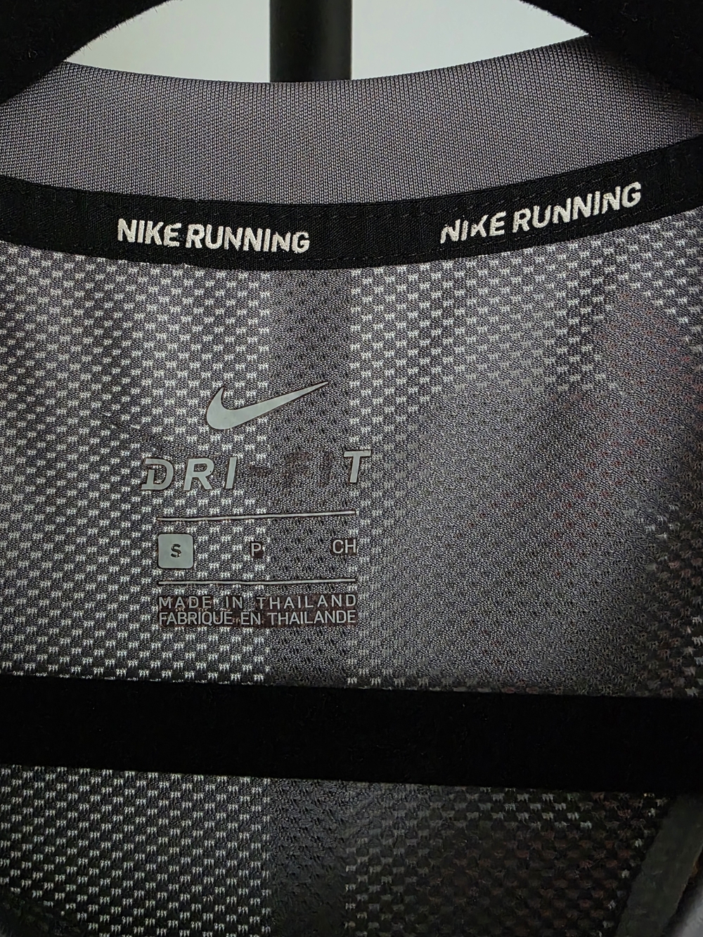 Nike Running Dri-Fit Grey Star Pattern Mesh Back Active Tank Top Size S - Picture 4 of 4
